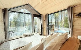 Hossaville Luxe West Lake Cabin